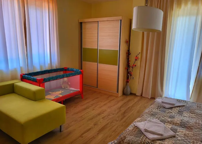 Aparthotel Sunrise *